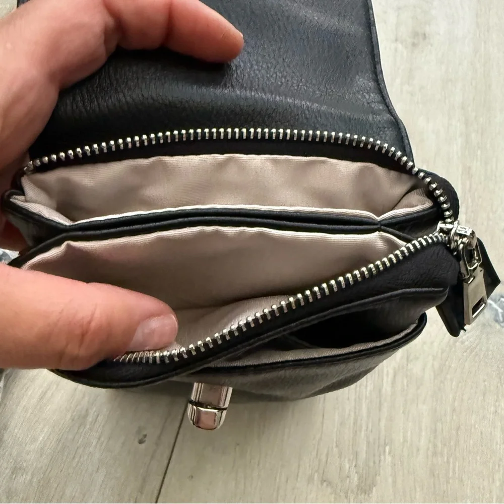Black Leather Phone Pouch case